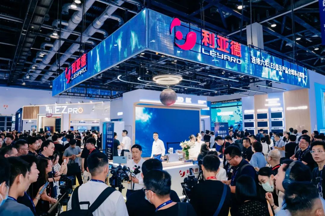 “AI+智能显示”引领未来 乐鱼官方站网页版登录入口新品InfoComm展大放异彩
