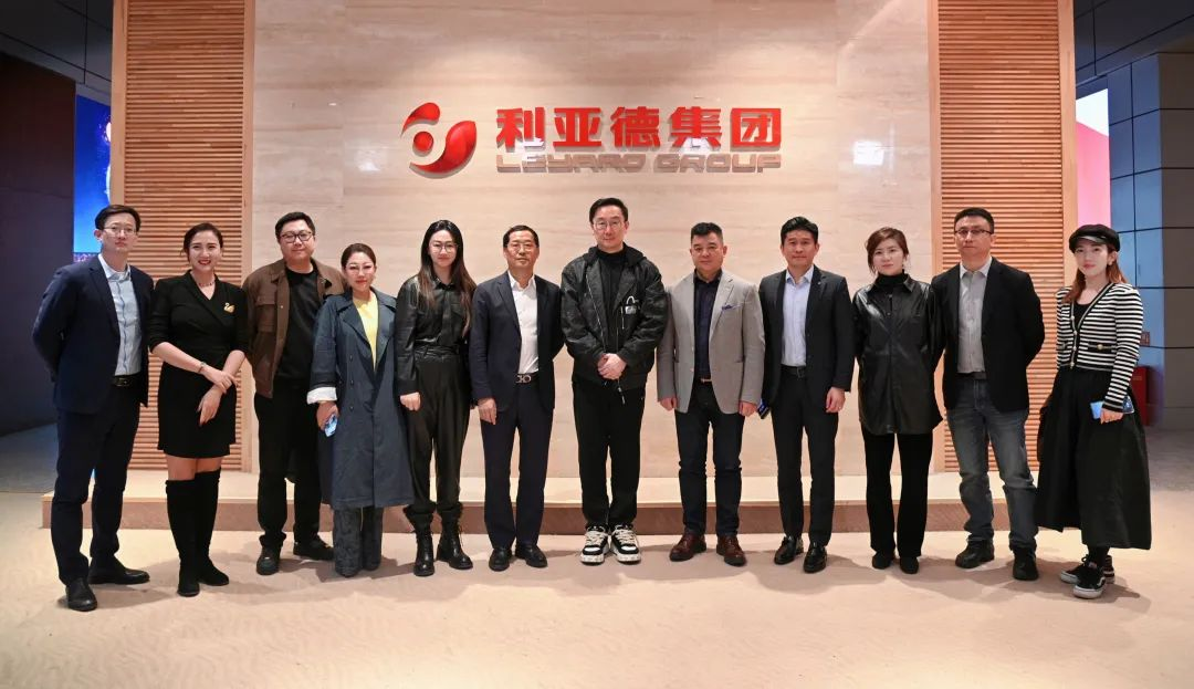 陆川导演到访乐鱼官方站网页版登录入口，解锁文化+科技融合新路径
