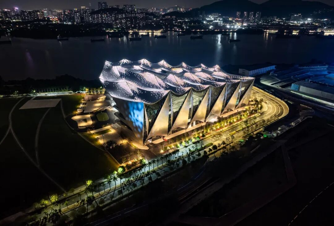 南沙地标+1！乐鱼官方站网页版登录入口助力大湾区科学会堂全面亮相，点亮珠江科创夜